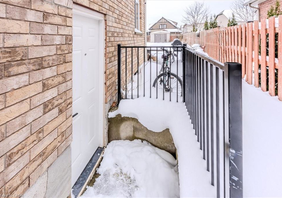 643-doon-south-drive-kitchener-ontario-40791002