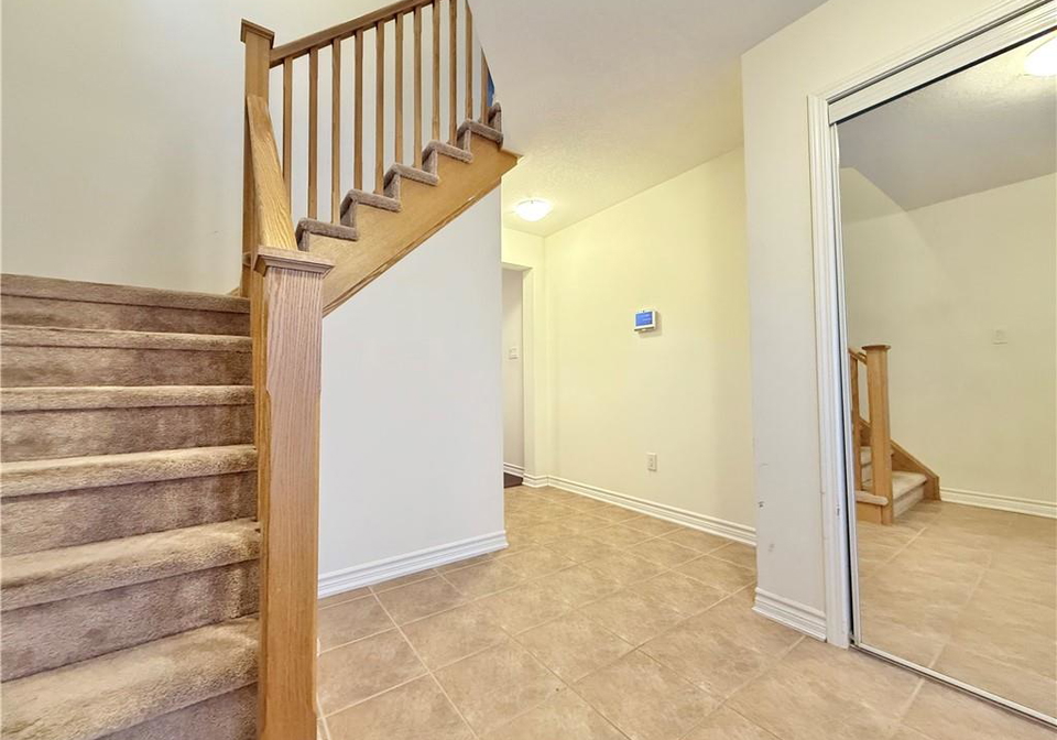 382-grovehill-crescent-kitchener-ontario-40791059
