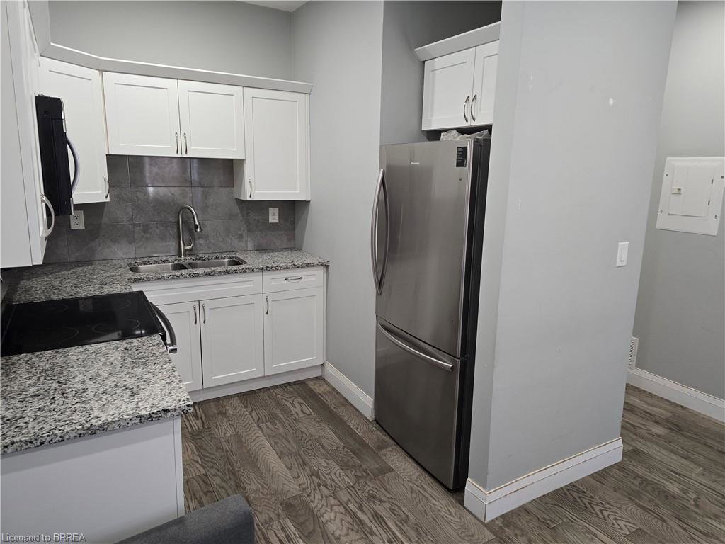 138-murray-street-brantford-ontario-40791065