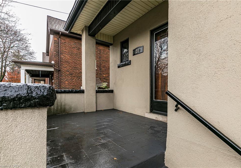 28-alpine-avenue-hamilton-ontario-40791076