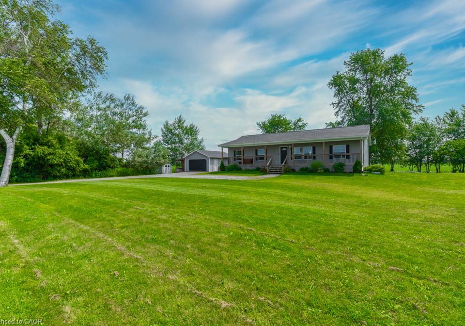 3318-6-highway-hagersville-ontario-40791128
