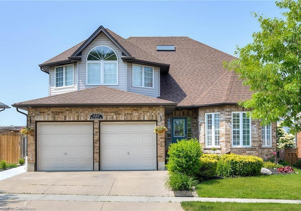 550-rush-meadow-crescent-kitchener-ontario-40791169