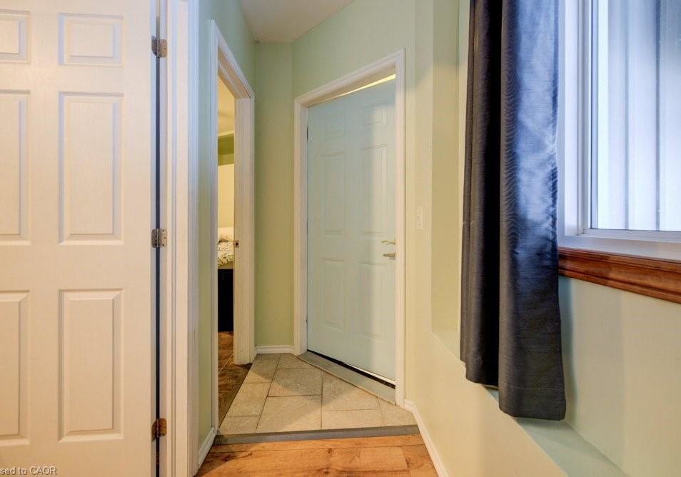 4-perin-place-kitchener-ontario-40791373