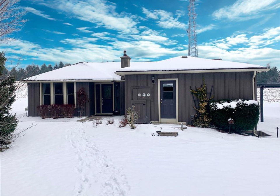 2532-governors-road-lynden-ontario-40791393