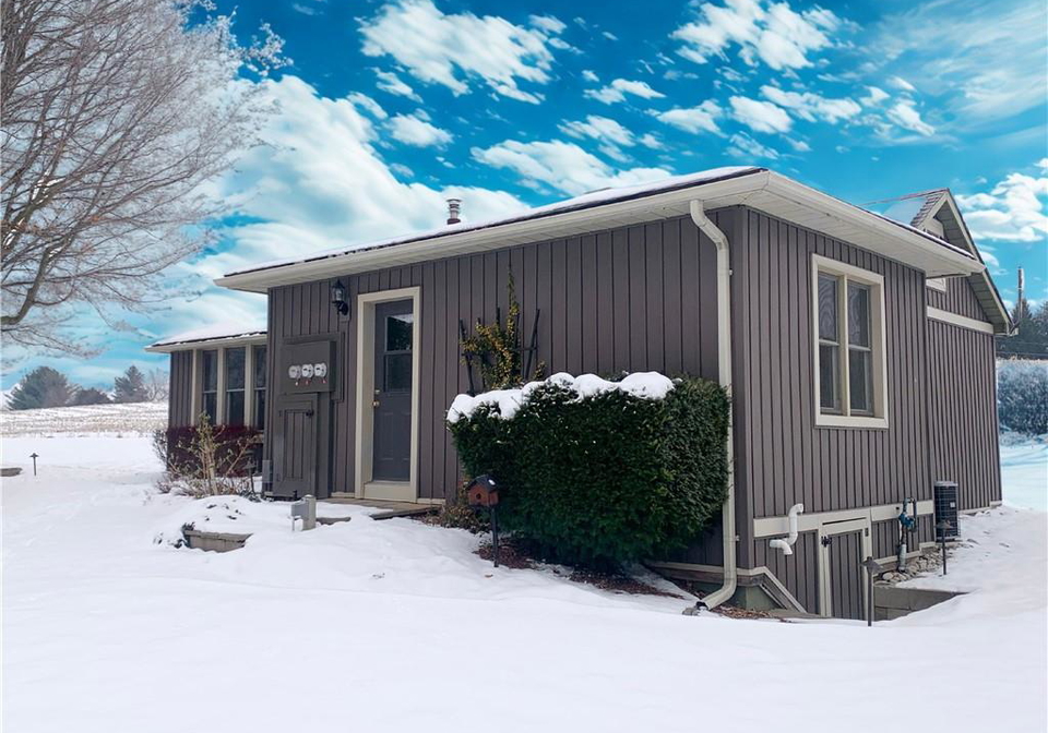 2532-governors-road-lynden-ontario-40791393