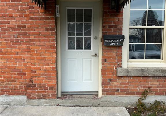 316-maple-street-dunnville-ontario-40791436