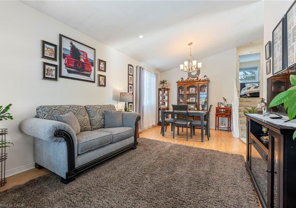 40-thompson-drive-port-dover-ontario-40791453