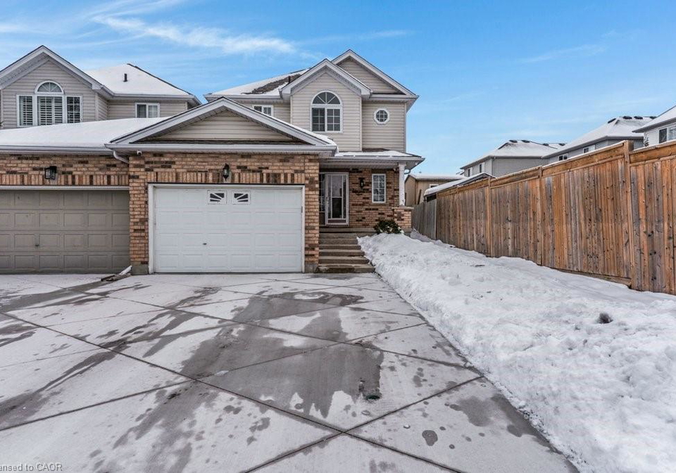 102-marston-crescent-cambridge-ontario-40791475