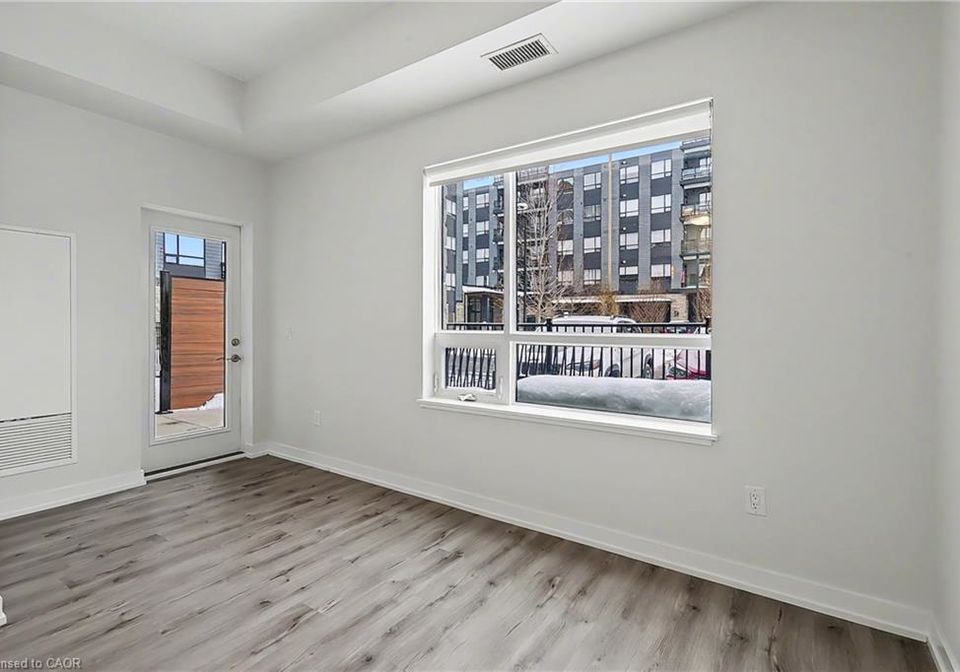 251-northfield-drive-e-waterloo-ontario-40791561