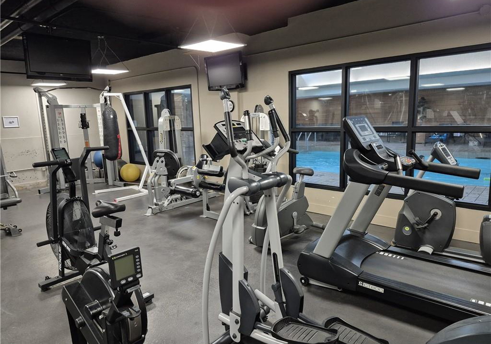 150-charlton-avenue-e-hamilton-ontario-40791685