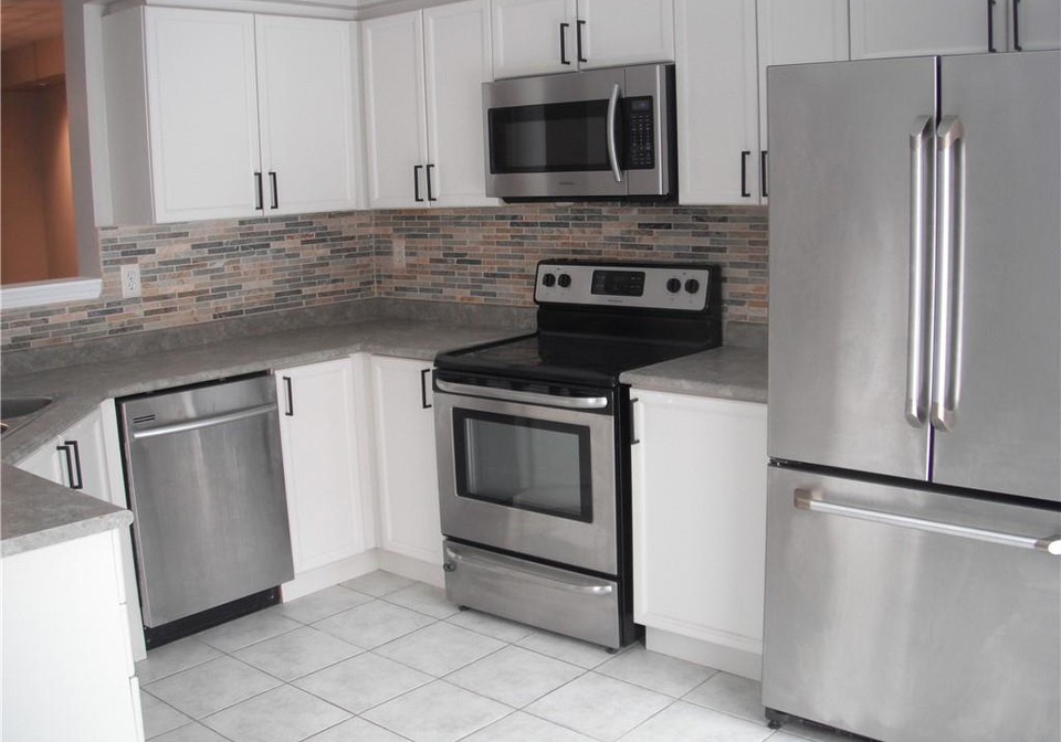 1065-barclay-circle-milton-ontario-40791725