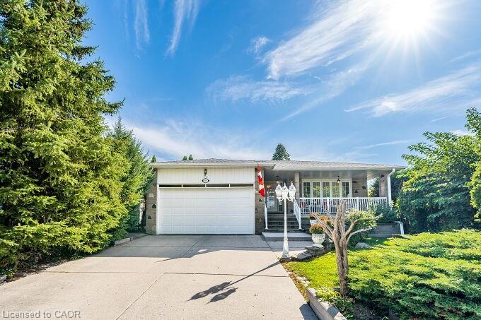 61-brewster-crescent-toronto-ontario-40791847