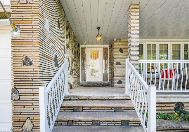 61-brewster-crescent-toronto-ontario-40791847