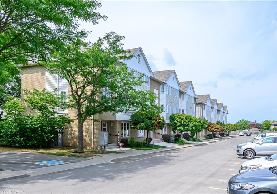 511-highway-8-street-stoney-creek-ontario-40791908