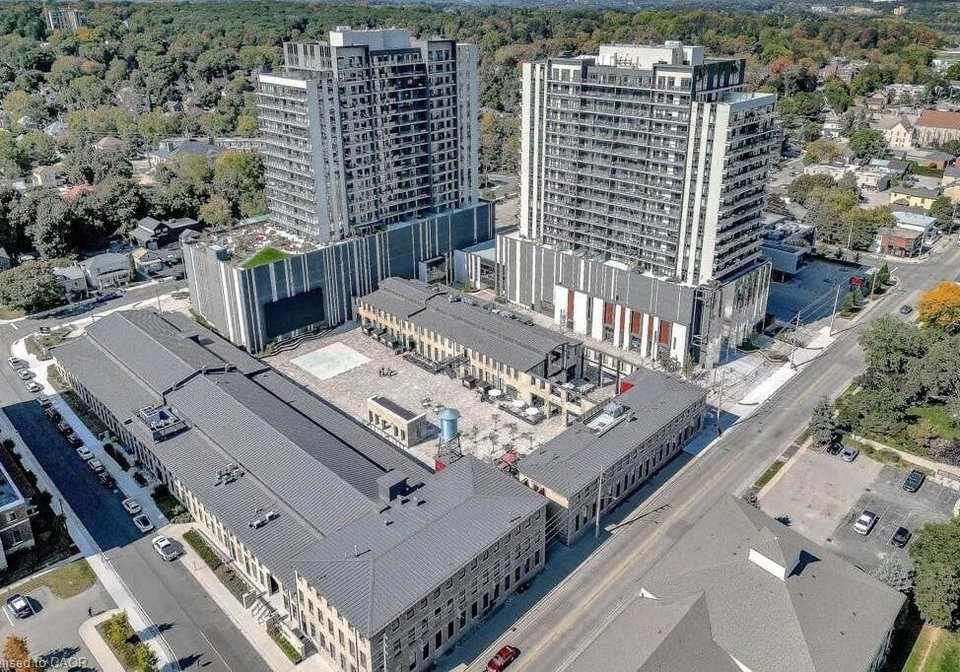 15-glebe-street-cambridge-ontario-40792031