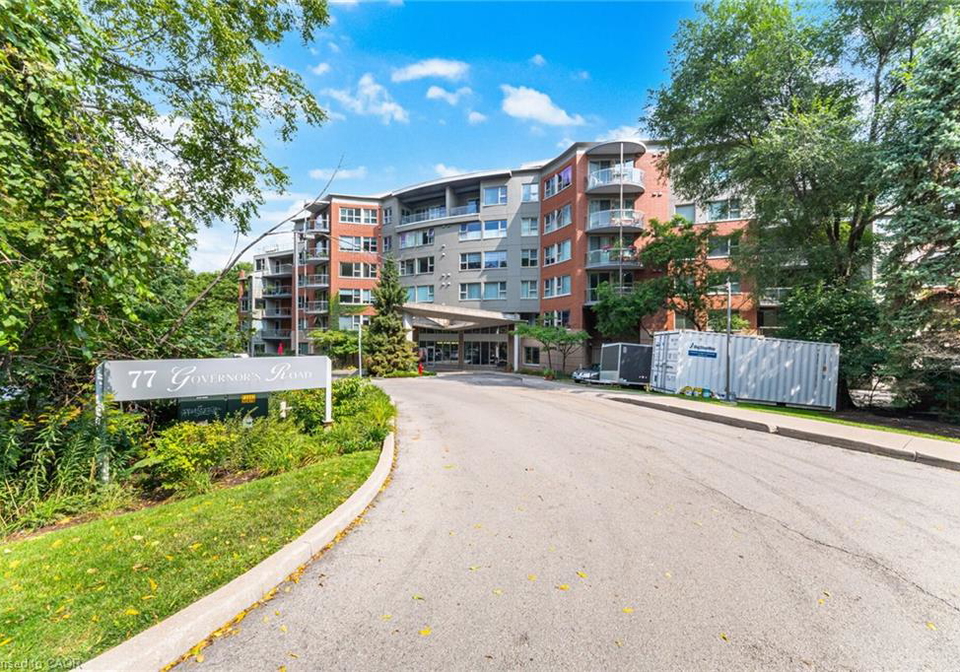 77-governors-road-dundas-ontario-40792033