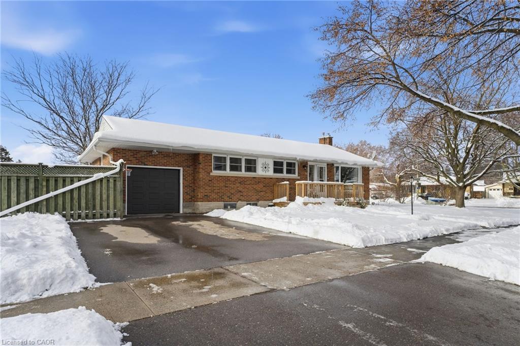 11-kensington-avenue-kitchener-ontario-40792056