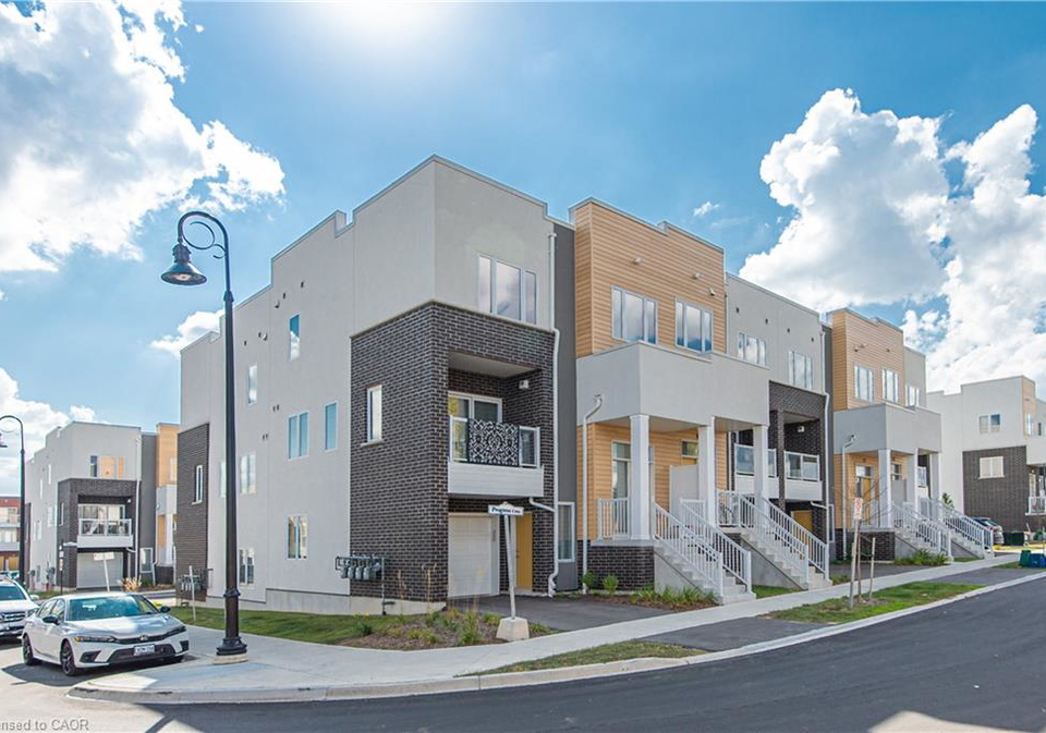 67-progress-crescent-kitchener-ontario-40792057