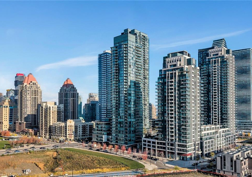 4011-brickstone-mews-mississauga-ontario-40792117