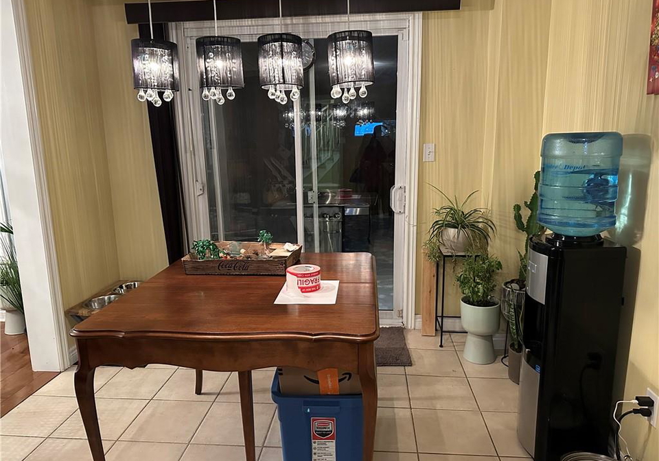 3-lanza-court-hamilton-ontario-40792130
