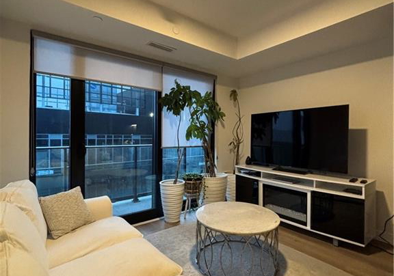 1-jarvis-street-hamilton-ontario-40792243