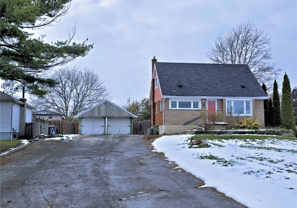 1448-upper-ottawa-street-hamilton-ontario-40792244