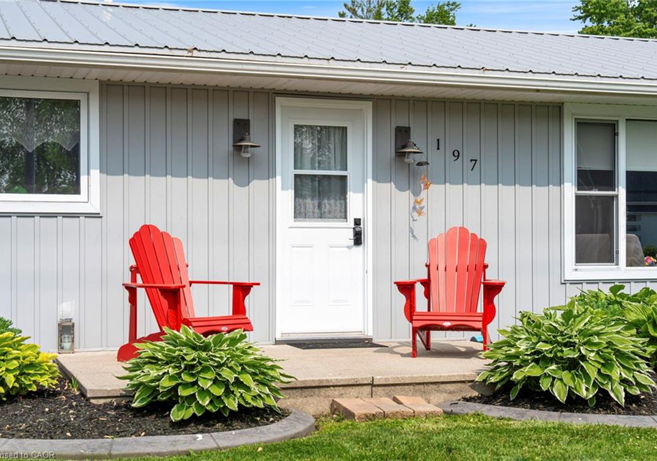 197-cedar-drive-turkey-point-ontario-40792281
