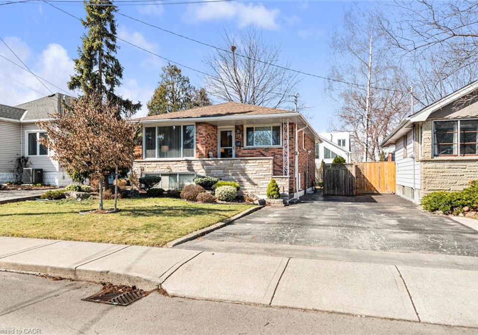 176-walter-avenue-s-hamilton-ontario-40792283