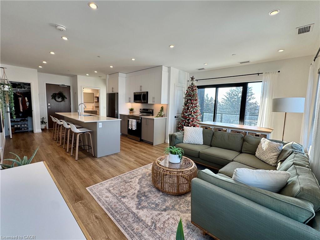 525-new-dundee-road-kitchener-ontario-40792295