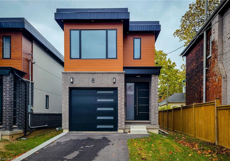 8-devonport-street-hamilton-ontario-40792345