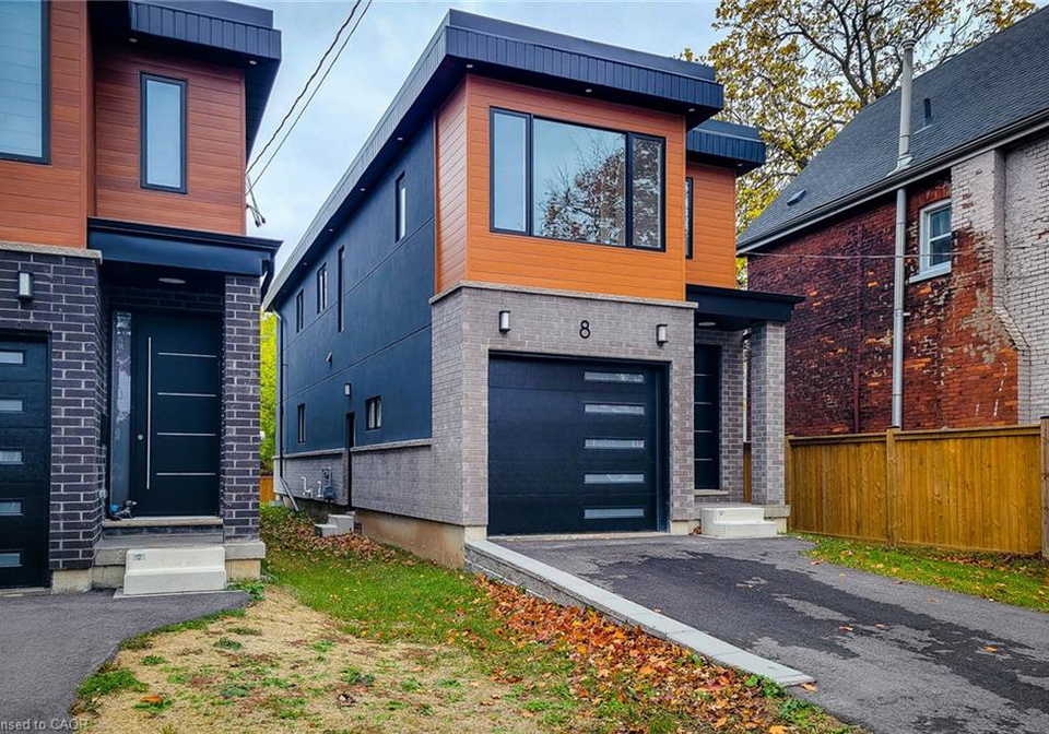 8-devonport-street-hamilton-ontario-40792345