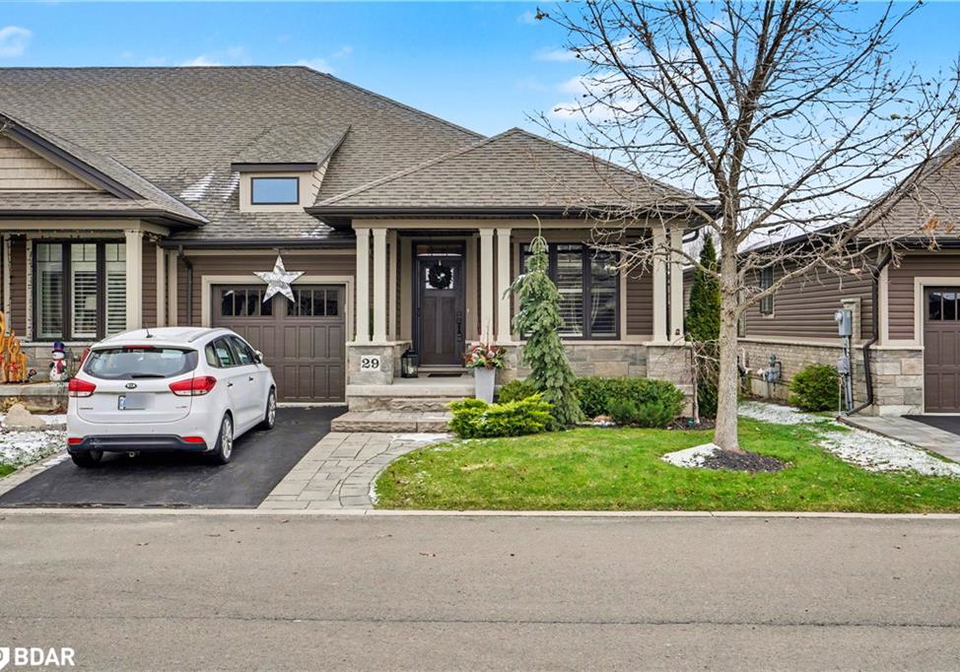 37-brookside-terrace-smith-ennismore-ontario-40792477