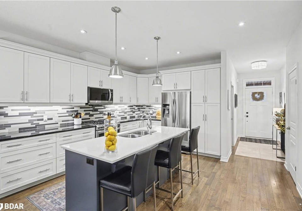 37-brookside-terrace-smith-ennismore-ontario-40792477