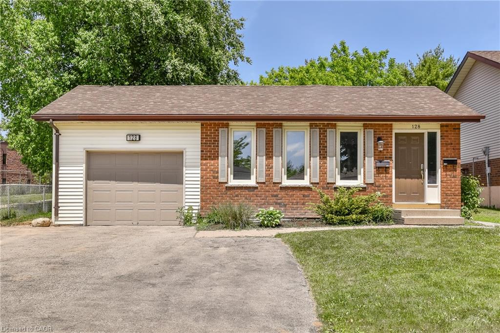 128-carlyle-drive-kitchener-ontario-40792521