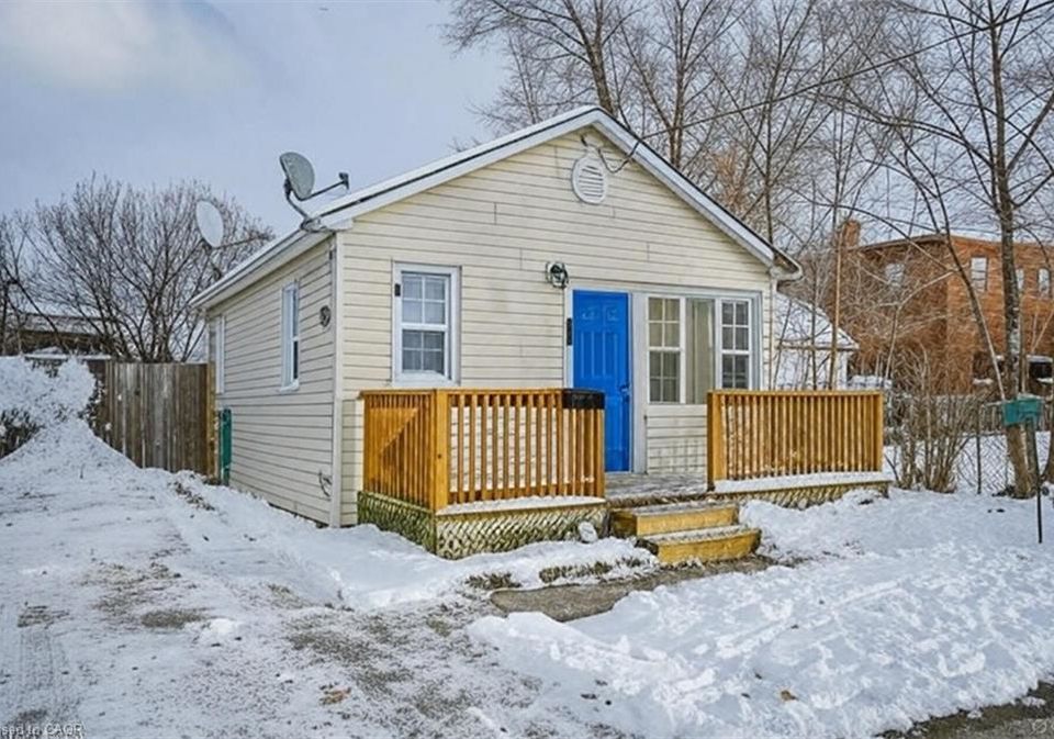 40-concord-avenue-hamilton-ontario-40792545