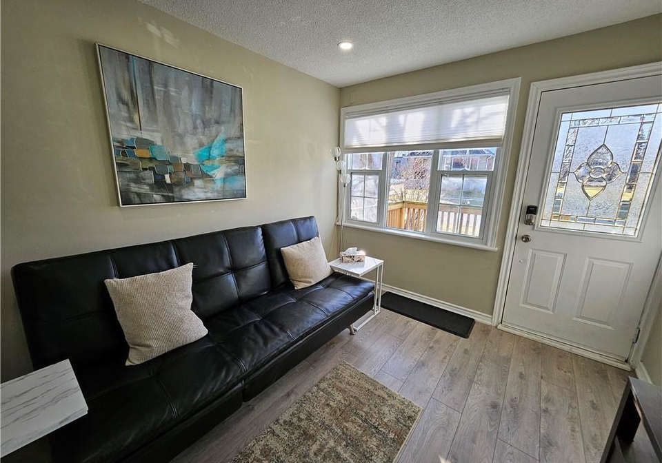 40-concord-avenue-hamilton-ontario-40792545