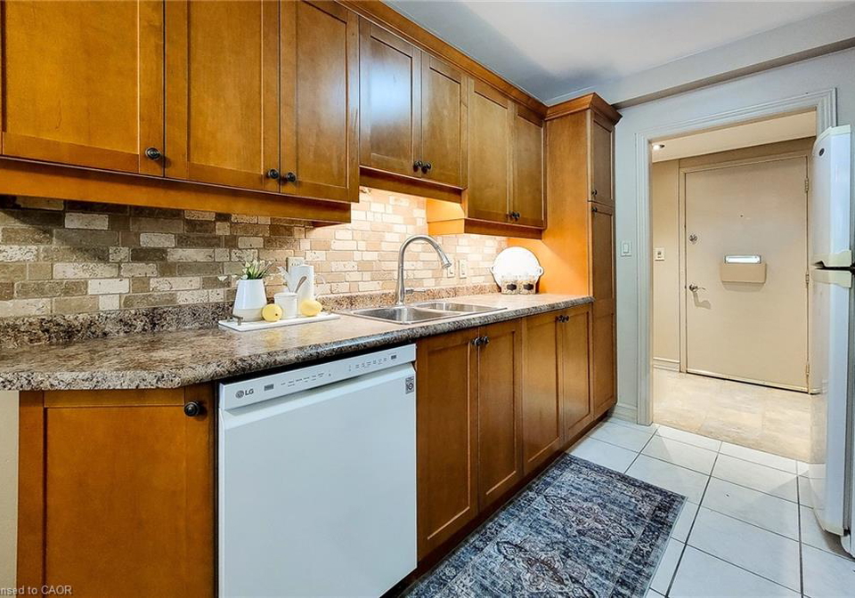 510-queenston-road-hamilton-ontario-40792629