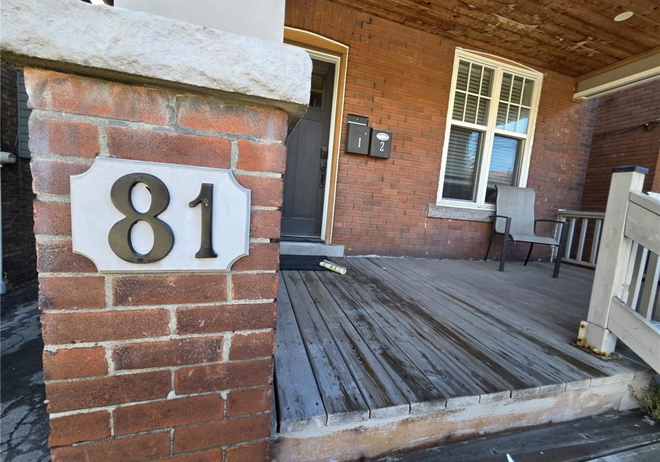 81-gage-avenue-s-hamilton-ontario-40792633