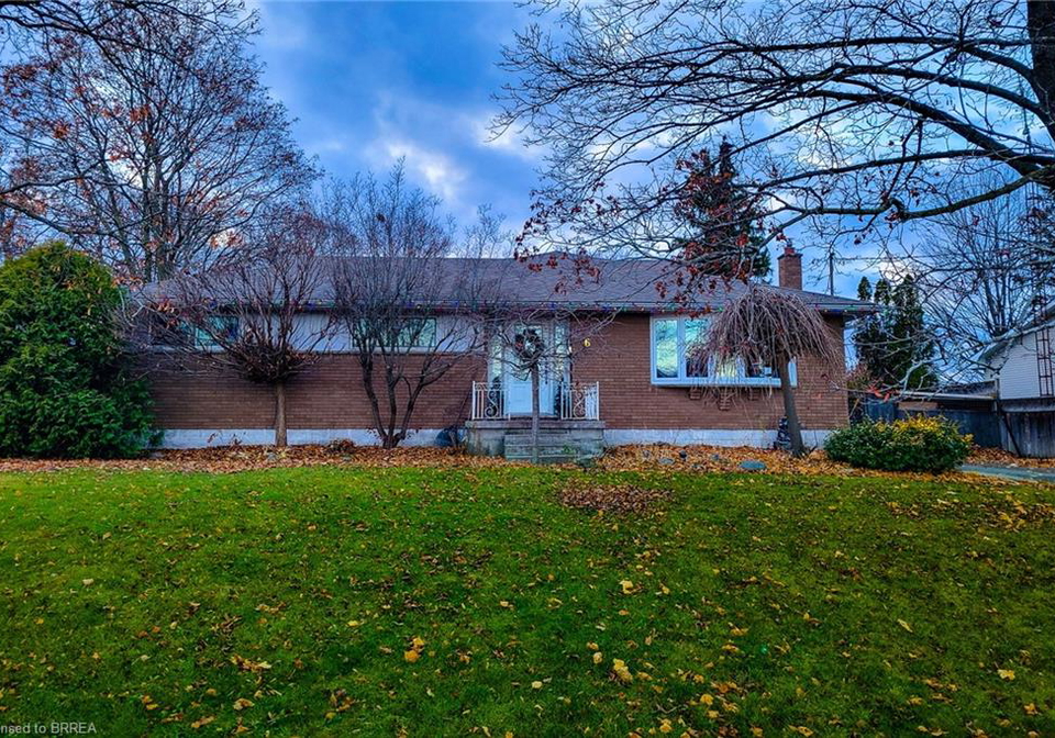 6-bayly-drive-paris-ontario-40792653