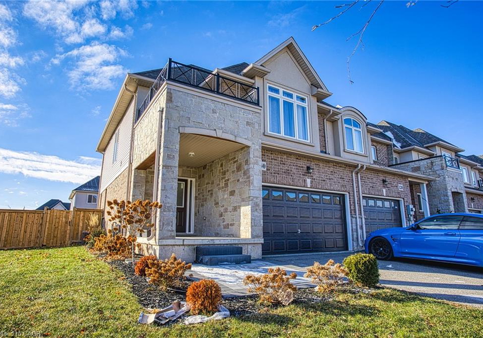 130-sonoma-lane-stoney-creek-ontario-40792681