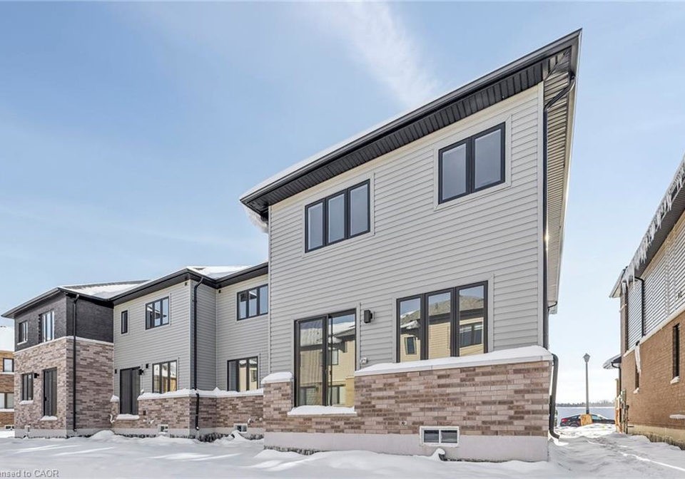 123-manuel-street-stratford-ontario-40792719