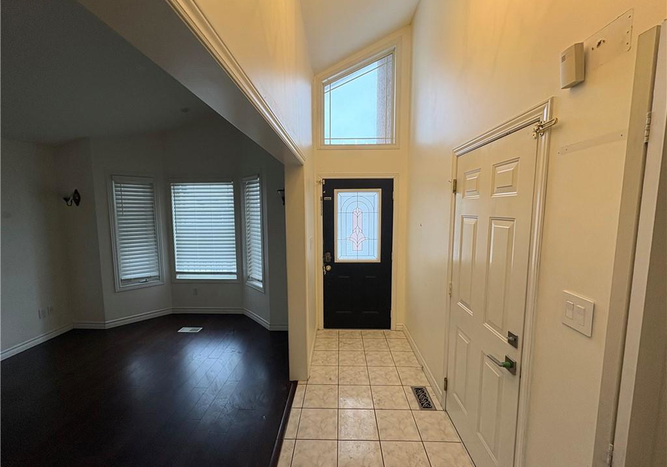 35-melrose-place-guelph-ontario-40792765