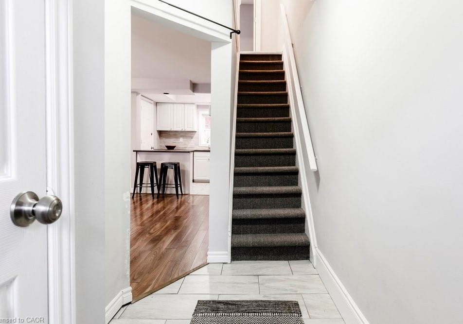 35-ferrie-street-w-hamilton-ontario-40792768