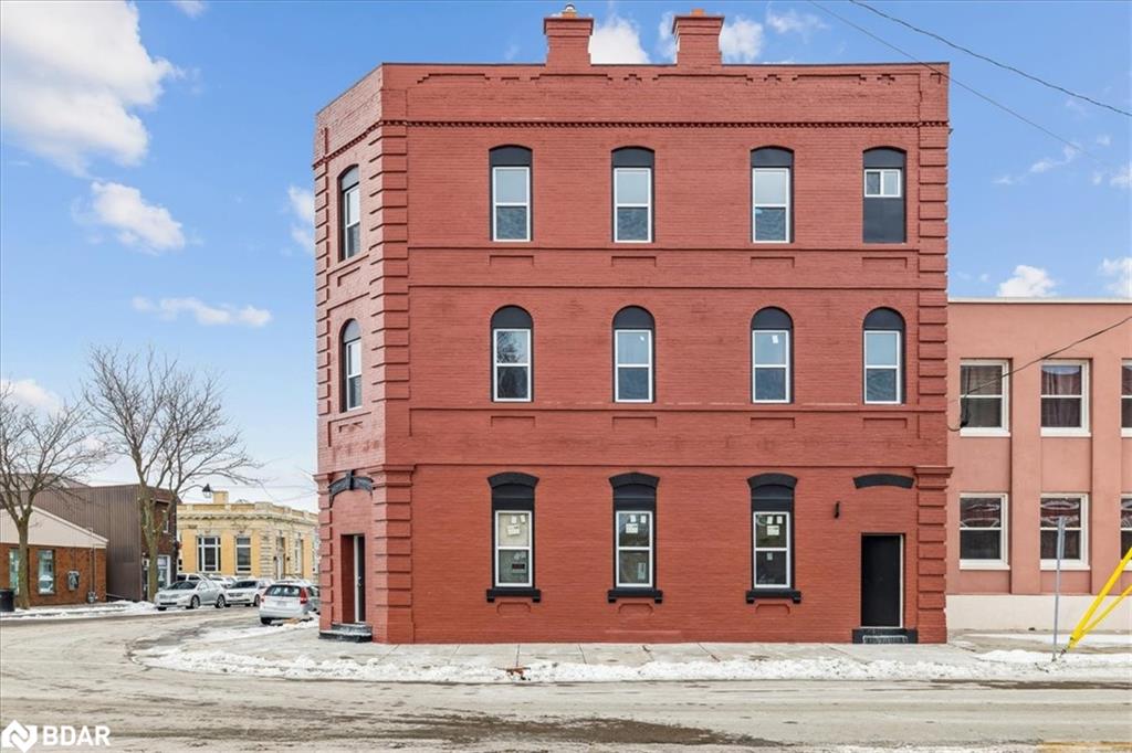 68-peel-street-w-simcoe-ontario-40792835