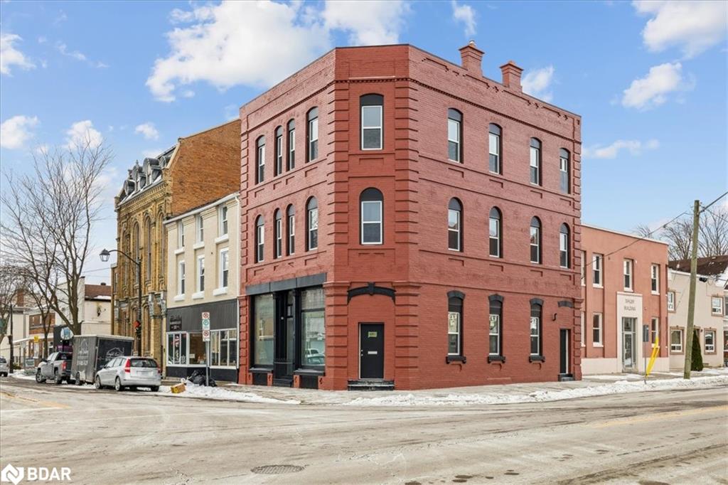 68-peel-street-w-simcoe-ontario-40792844