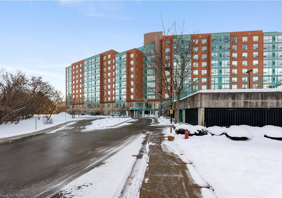 55-blue-springs-drive-waterloo-ontario-40792879