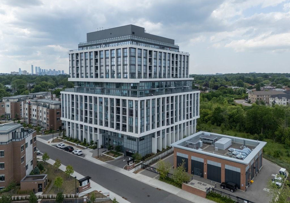 1063-douglas-mccurdy-common-mississauga-ontario-40792952