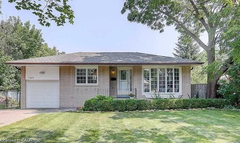 1269-montclair-drive-oakville-ontario-40792964