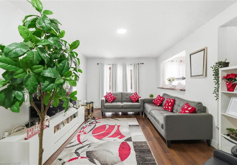 262-kenora-avenue-hamilton-ontario-40792978