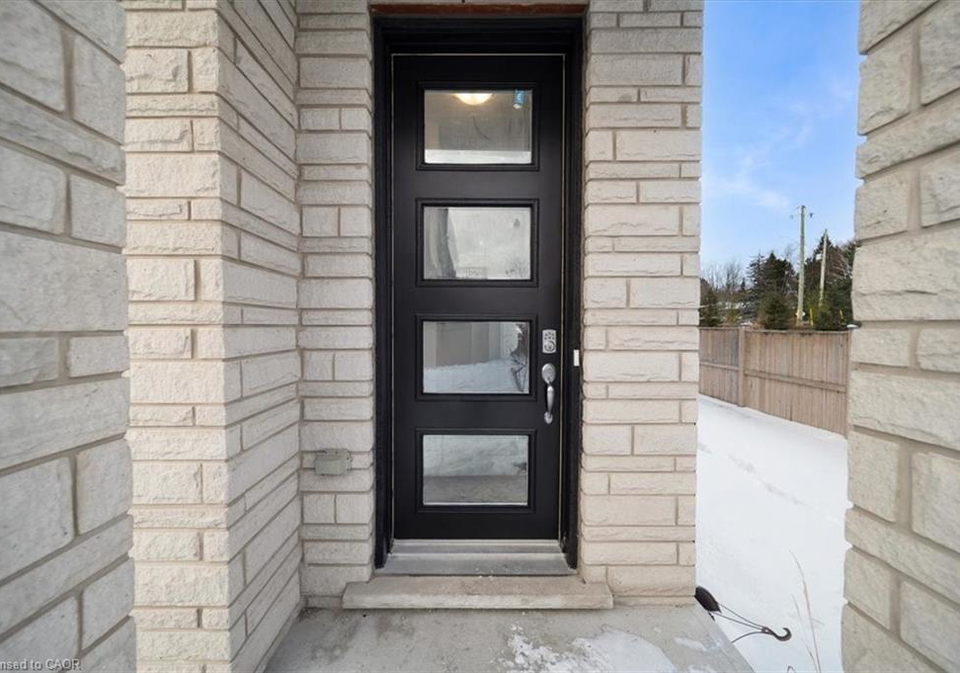 314-equestrian-way-cambridge-ontario-40793006